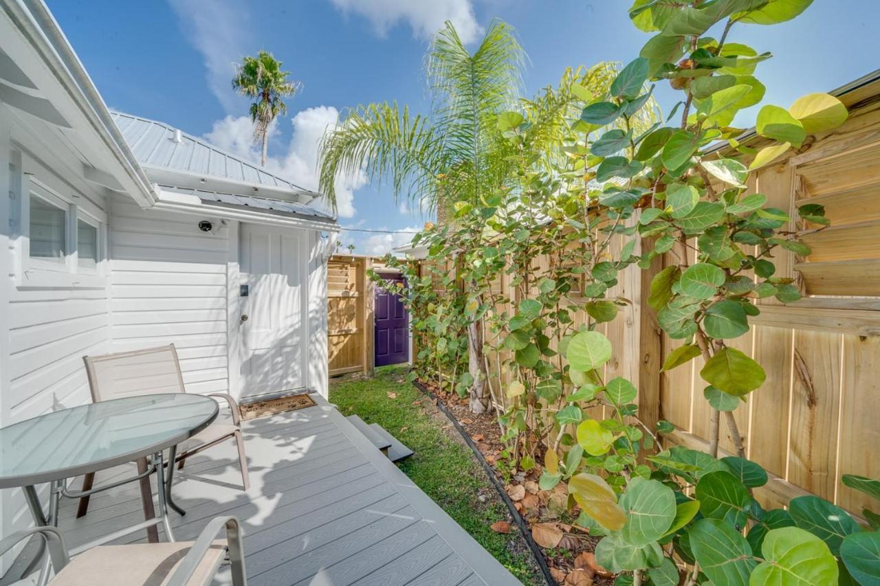 Updated Early 1900S 2Br Cottage Walking Distance To Downtown With Onsite Parking St. Augustine Extérieur photo