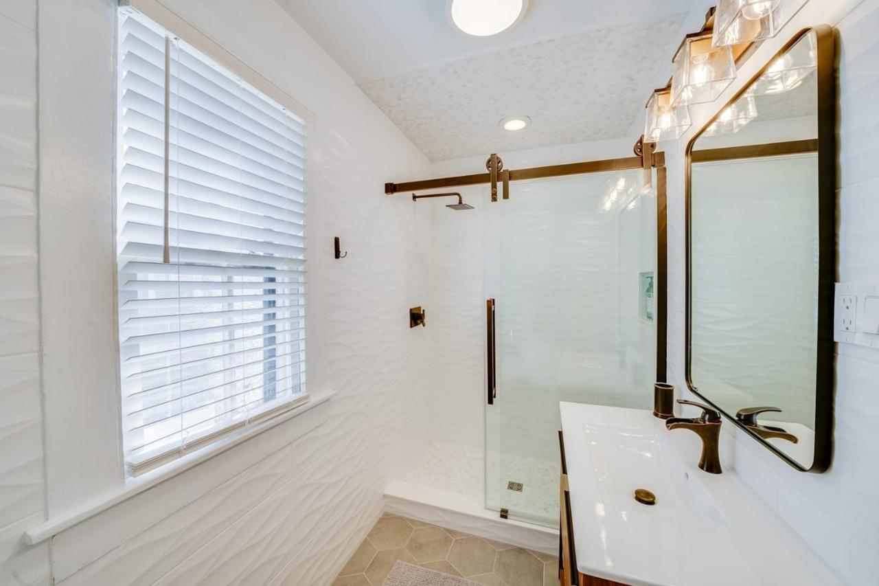 Updated Early 1900S 2Br Cottage Walking Distance To Downtown With Onsite Parking St. Augustine Extérieur photo