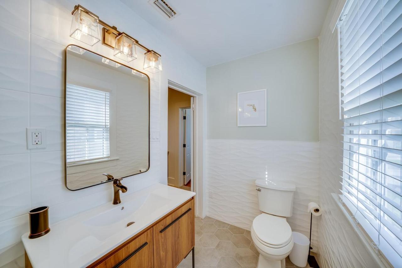 Updated Early 1900S 2Br Cottage Walking Distance To Downtown With Onsite Parking St. Augustine Extérieur photo